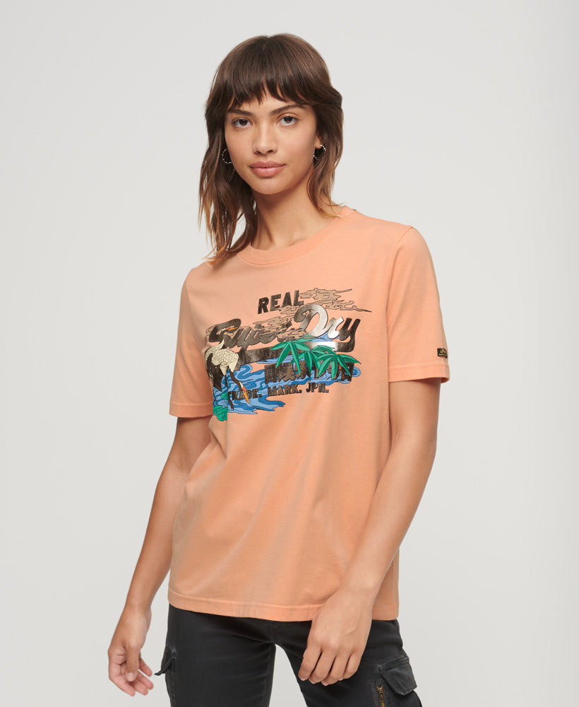 Japanese Vintage Logo Graphic T-Shirt | Chalky Coral
