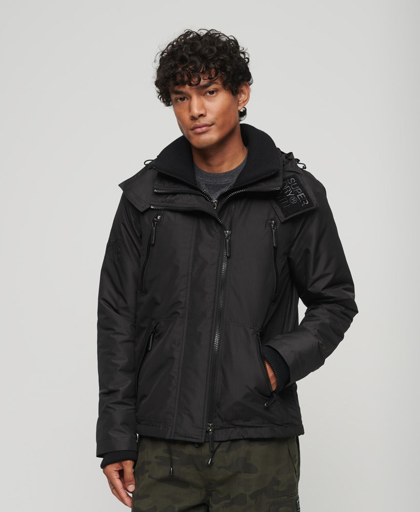 Mountain Windcheater | Black