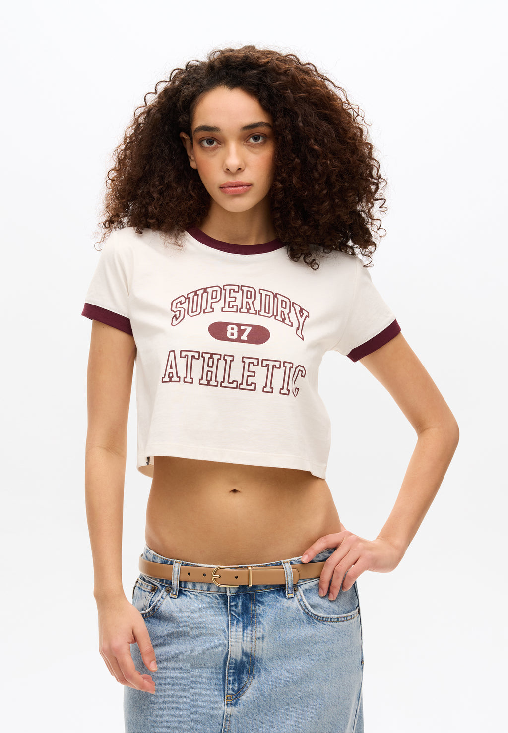 T-shirt da donna Superdry Athletic Essentials Graphic T-shirt da donna Superdry Athletic Essentials Graphic