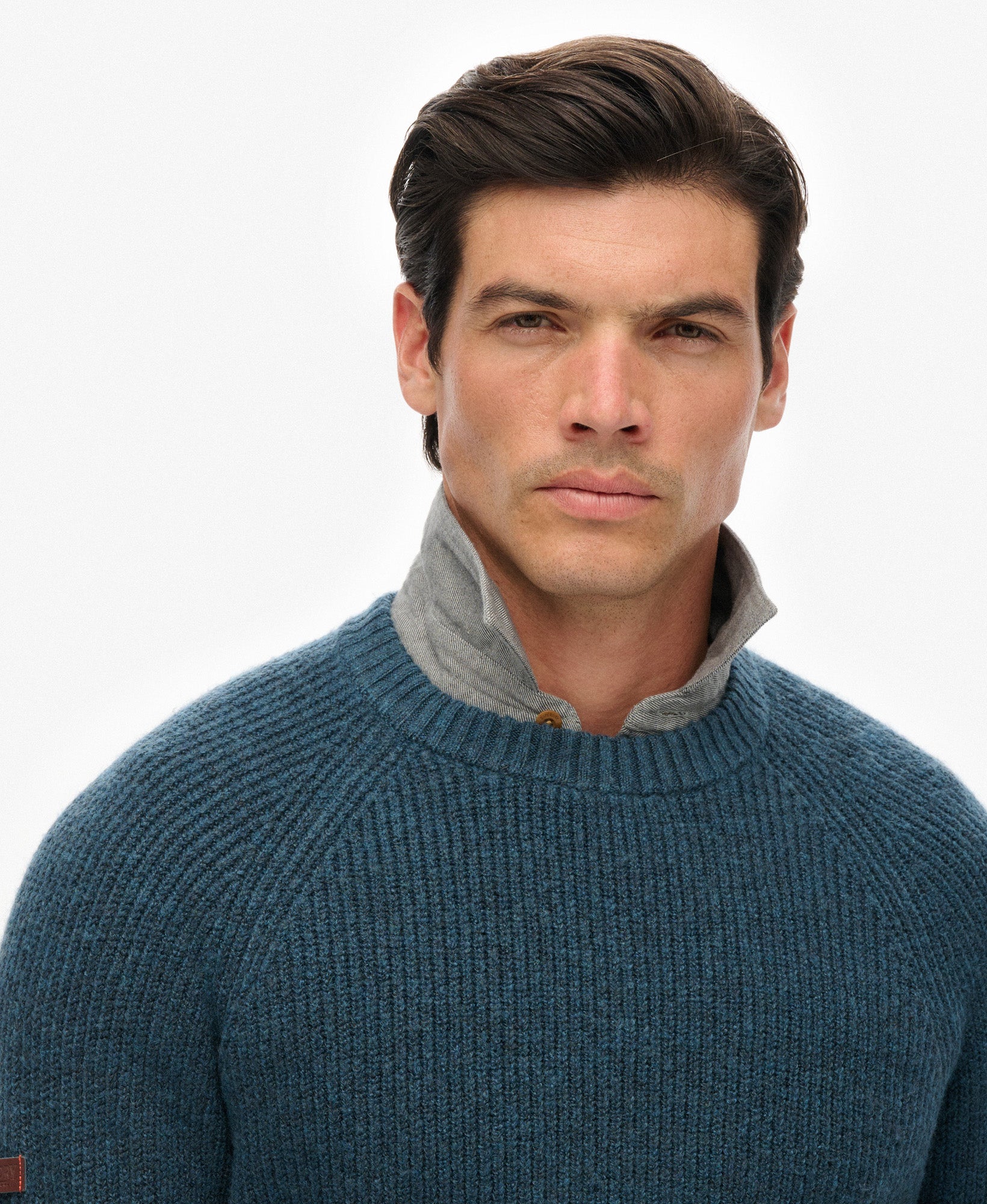 25-598165_1