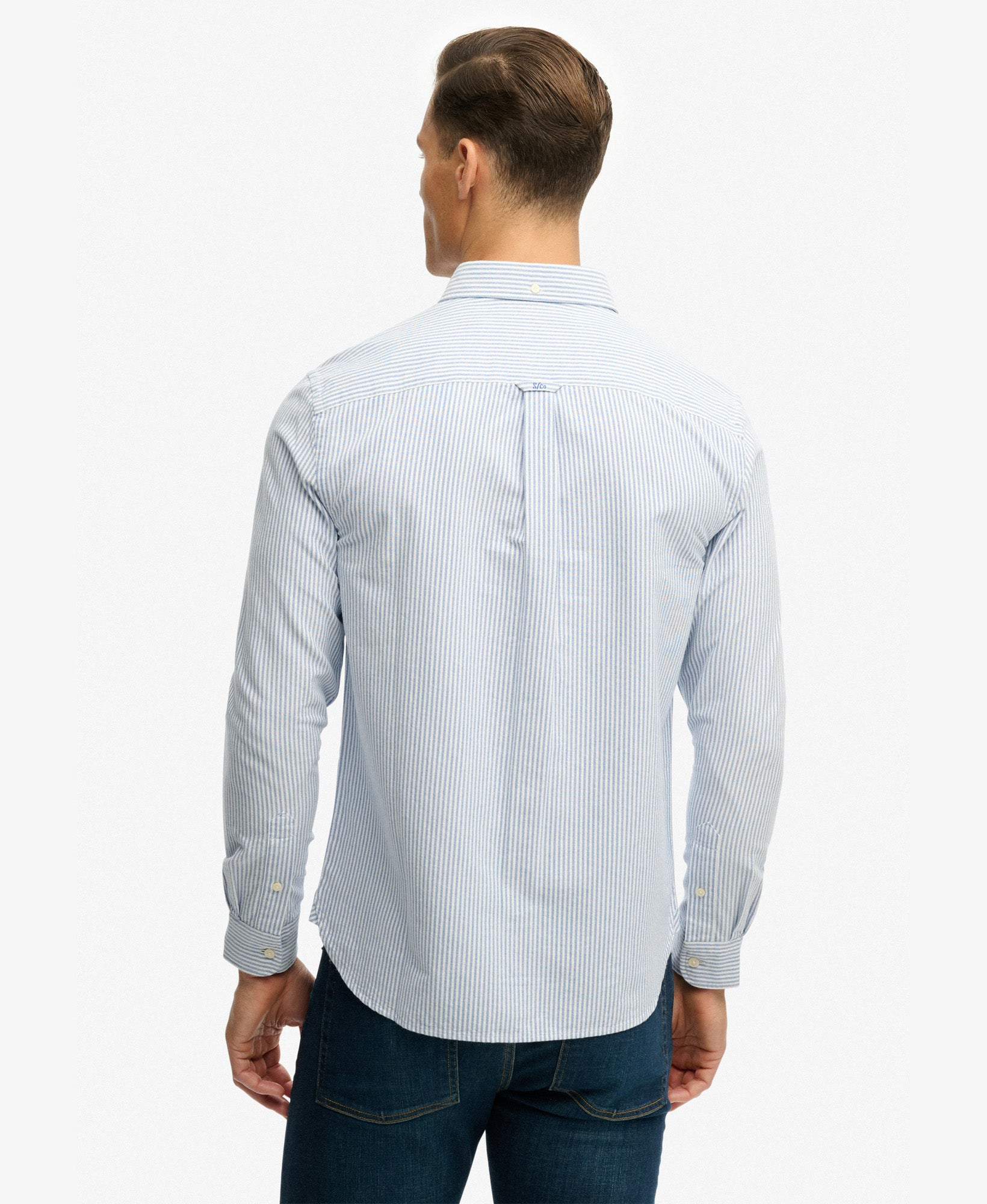 26-611660_1