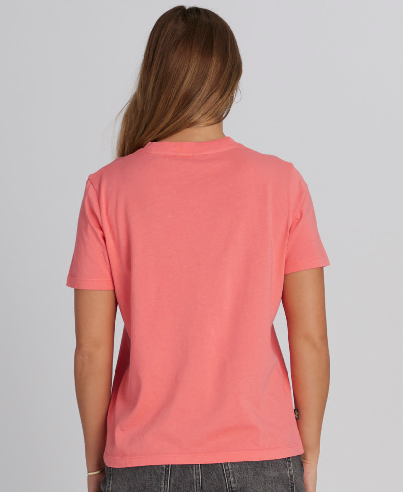 Essential T Shirt | Camping Pink