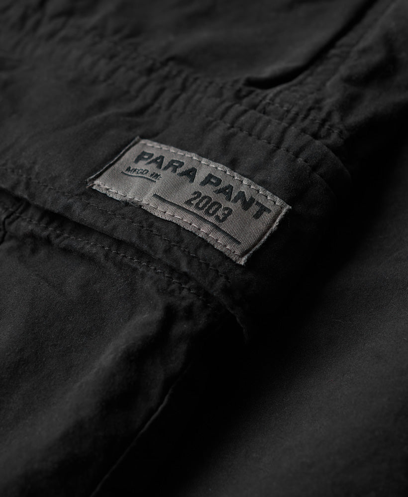 Vintage Baggy Parachute Pants | Black