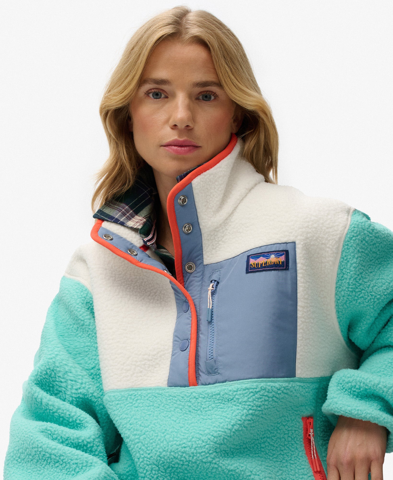 28-598482_1