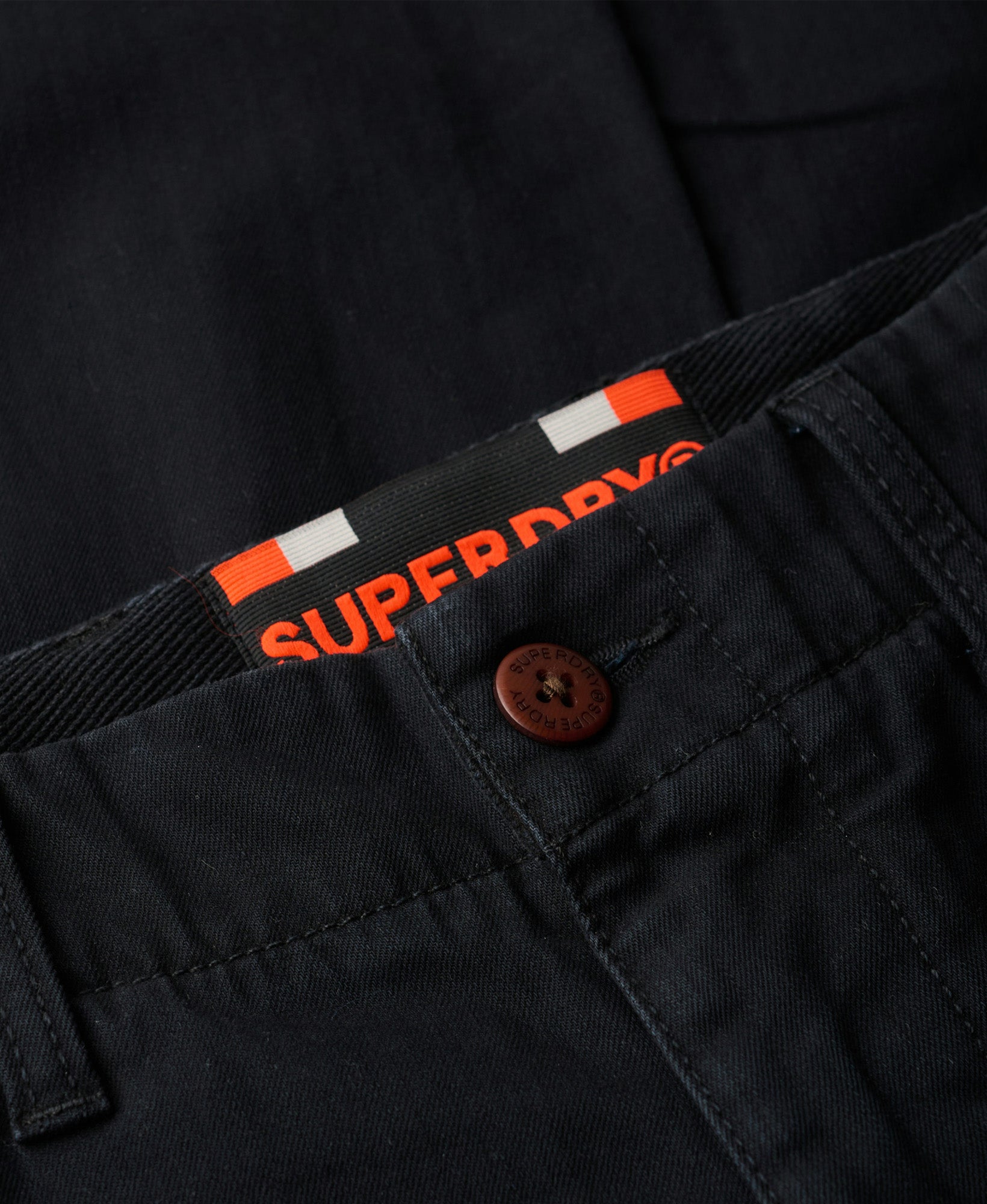 International Slim Fit Chino | Washed Black 32