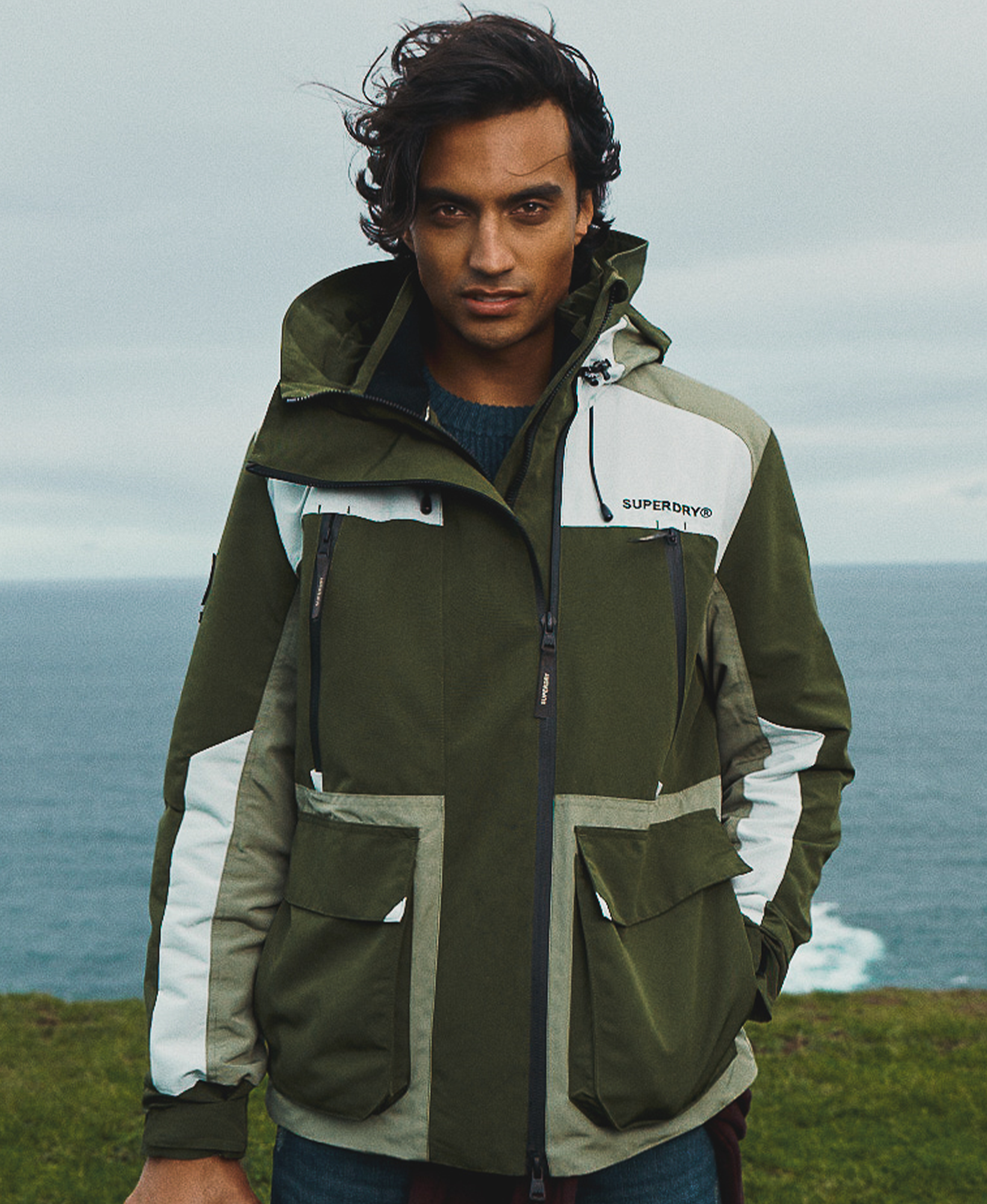 Hooded Colour Block Slim Fit Windbreaker | Rifle Green