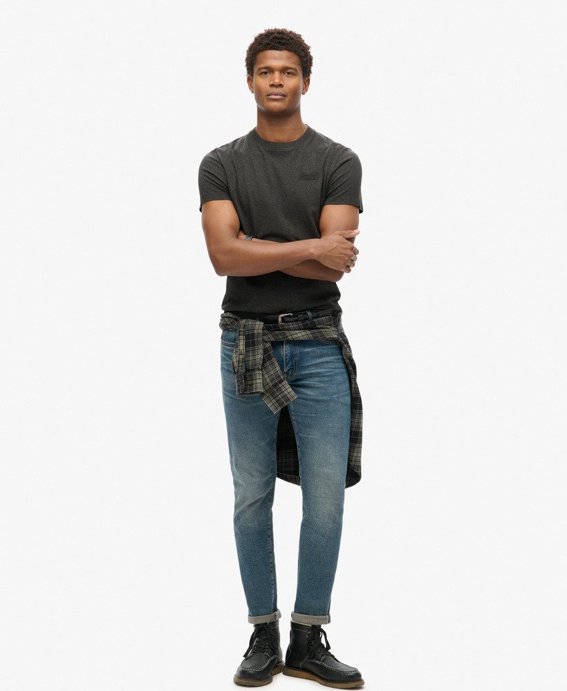 Essential Logo Emb Tee | Raven Black Marle