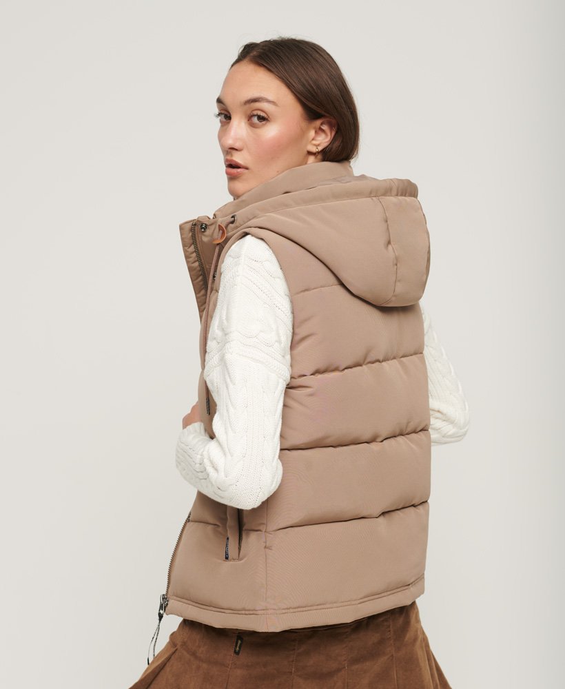 Everest Hooded Puffer Vest | Fossil Brown