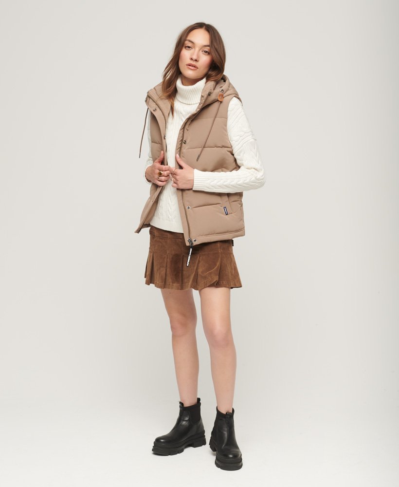 Everest Hooded Puffer Vest | Fossil Brown